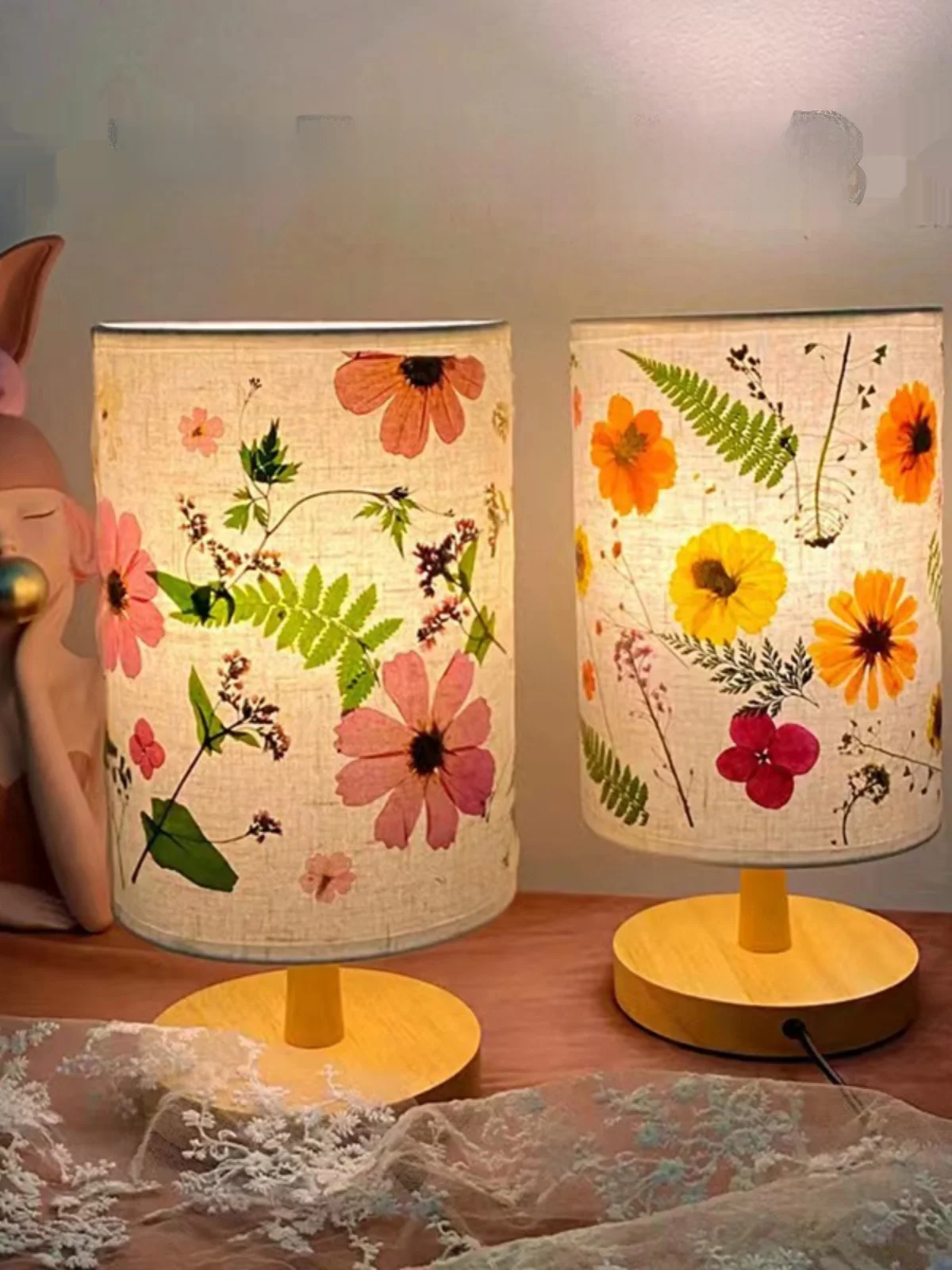 kit-de-material-diy-de-flores-secas-e-prensadas-artesanais-atividade-criativa-de-38-sessoes-para-adultos-e-criancas-luminaria-de-mesa