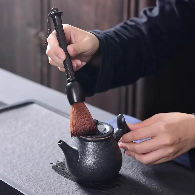 Chinese Style Cleaning Brush Hand Carved Dragon Pattern Sandalwood Handle Synthetic Fiber Brush