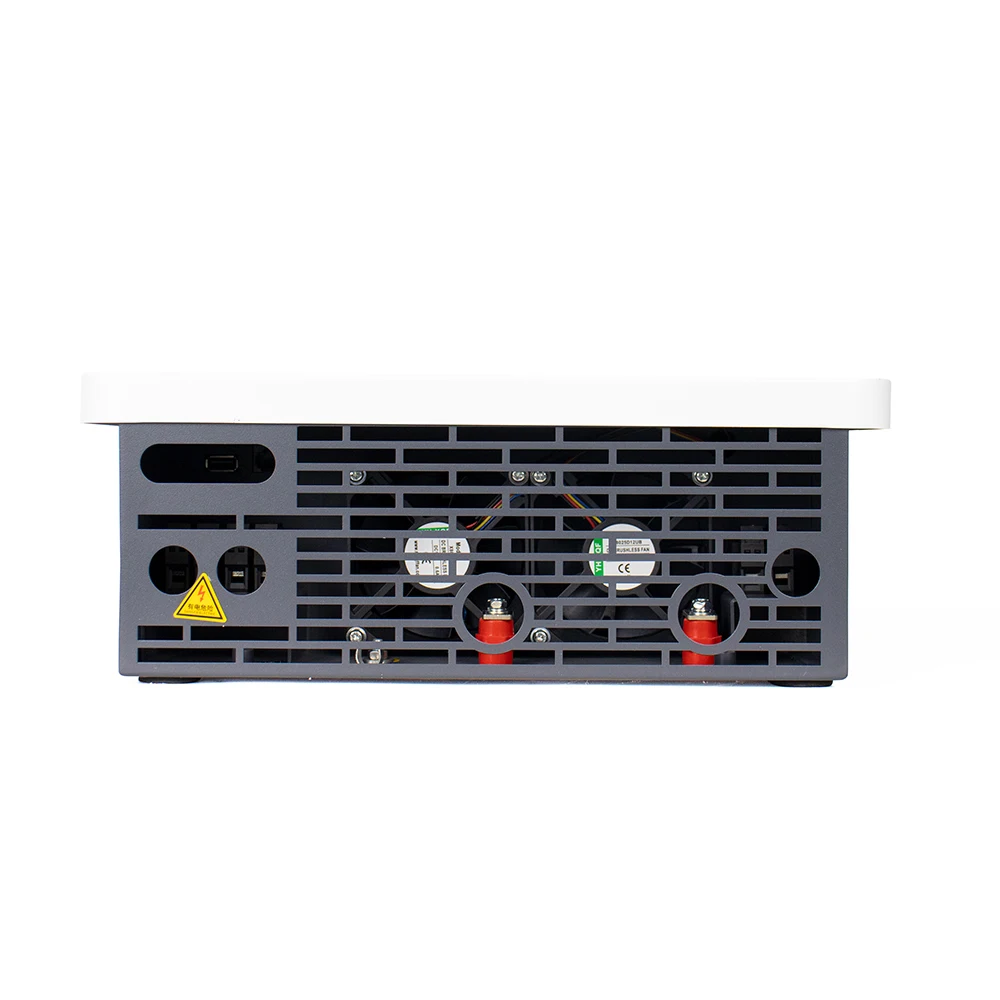High Efficiency 24V 3600W Single Phase Hybrid Solar Inverter IP54 Dustproof Water Resistant Photoelectric Complementary
