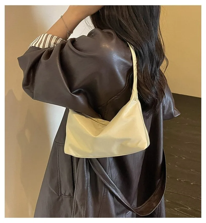 CEEKAY Damen-Umhängetasche, Rot, Nylon, Leichtgewicht, Handtasche mit Reißverschluss, für den täglichen Pendelverkehr, lässig, minimalistisch – Detail 1