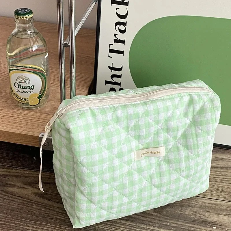 Large Capacity Women\'s Cosmetic Bags Cases Casual Ladies Small Storage Bag with Zipper Female Travel Clutch Bag Small Handbags