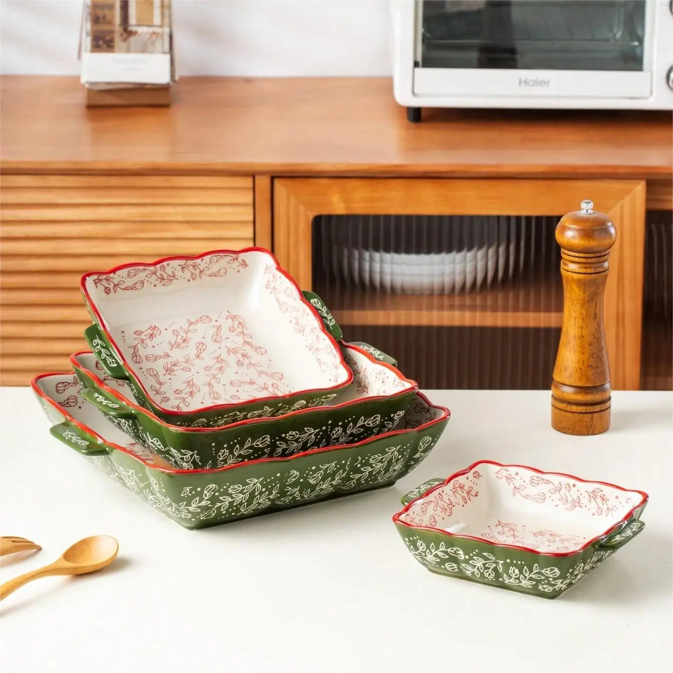 

DSA green retro pattern hand painted square ceramic baking pan, salad cake pizza dessert kitchen utensils baking pan