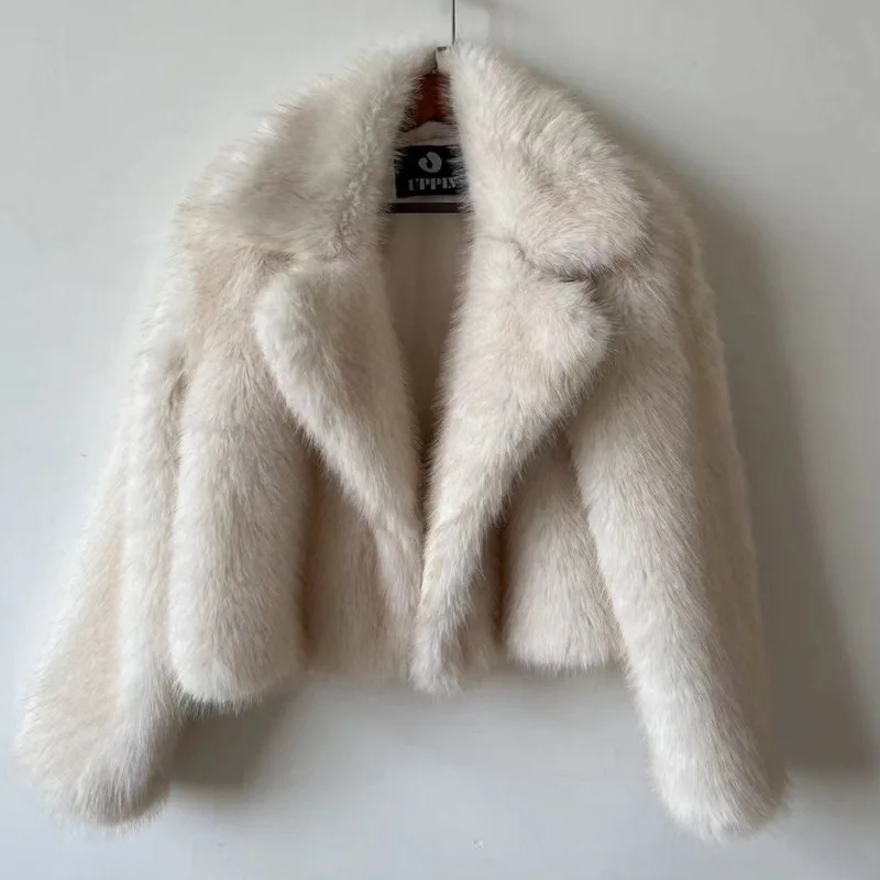 Eco-friendly Fur Jacket Women's Winter Lapel Collar Short Furry Top Fox Fur Jacket