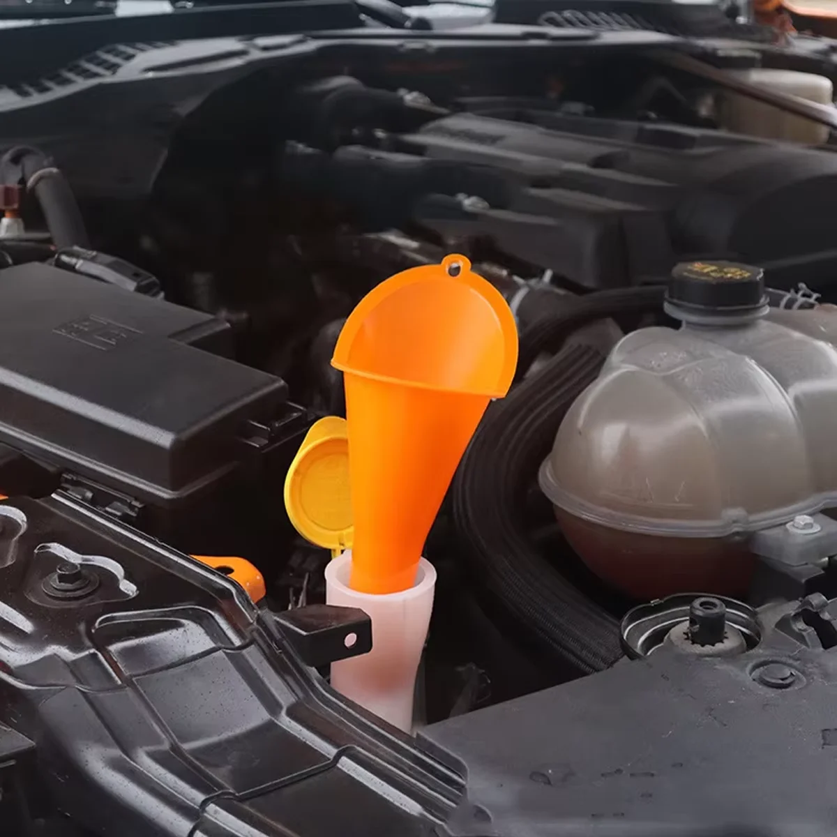 1/2/3/5/10/20PCS Universal Car Fuel Funnel Long Stem Plastic Funnel Oil Gas Filling Funnel Vehicle Engine Oil Funnel Auto Parts view 5