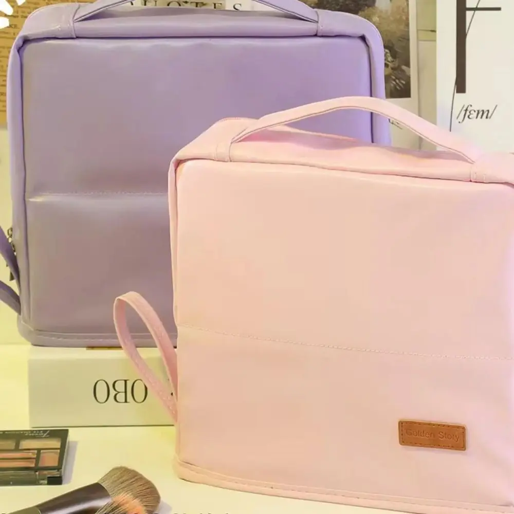 حقيبة تخزين مستحضرات التجميل المحمولة من البولي يوريثان بلون سادة منظم مكياج للسفر متعدد الطبقات منظم مستحضرات التجميل العمودي في الهواء الطلق