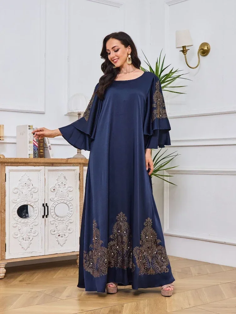 Eid Arab Muslim Party Dress Women Abaya Embroidery Beading Jalabiya Long Dresses Flare Sleeve Kaftan Vestidos Ramadan Gown Robe