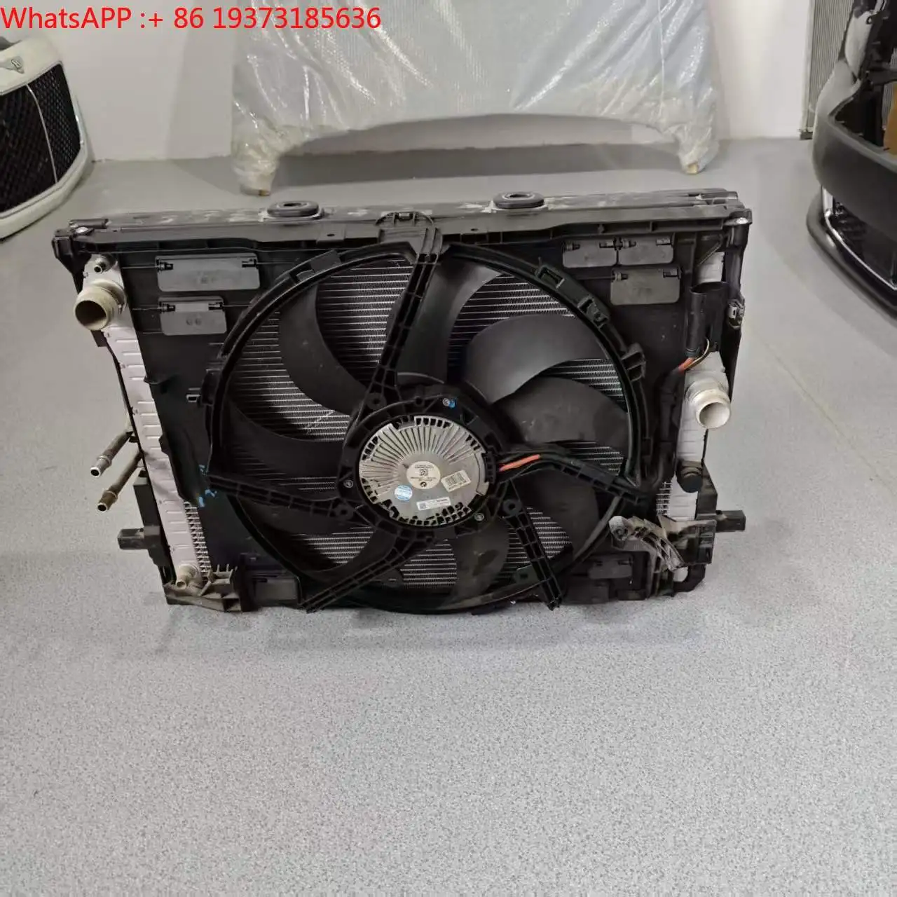 For High Quality Original Cooling System Radiator Cooling Fan water tank Assembly for car bumpers for Rolls-Royce Wraith 2010-18