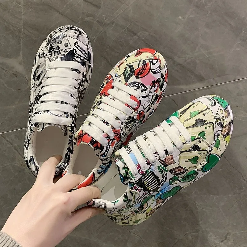 Thick Sole Heightening Women's Sports Shoes 2024 Women's New Outdoor Casual Shoes Hand-painted Graffiti Large Size Sports Shoes