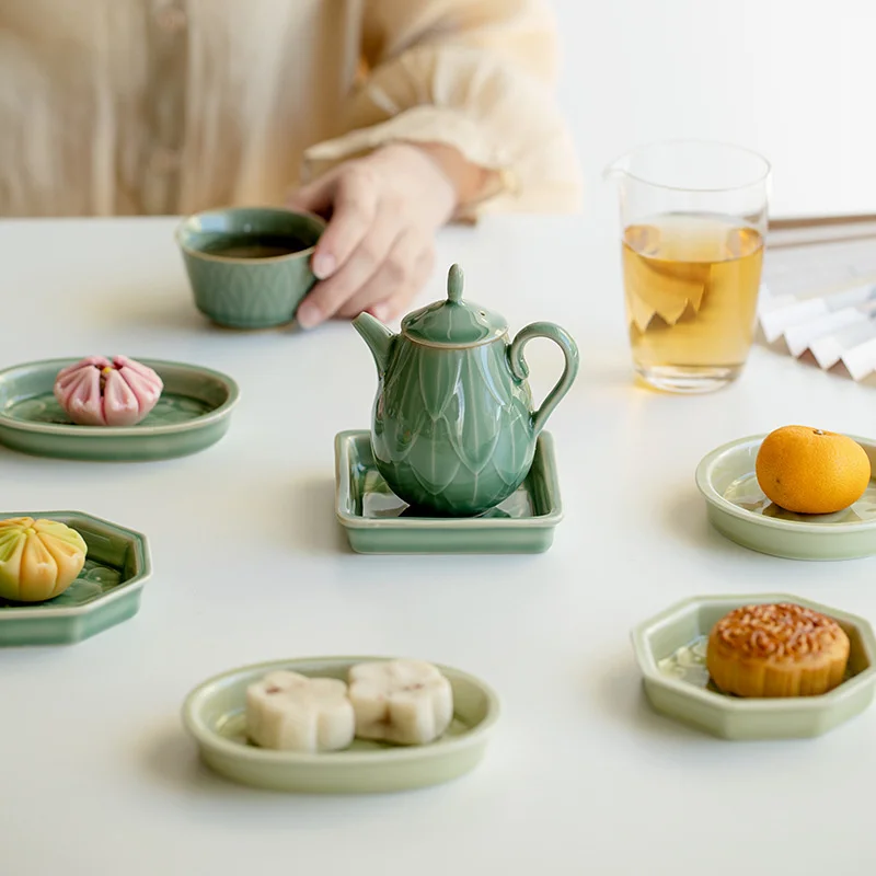 Creative Celadon Embossed Art Fruit Plate Shallow Ceramic Tea Dish Snack Dried Fruit  Food Storage Tray Basket Candy Cake Stand