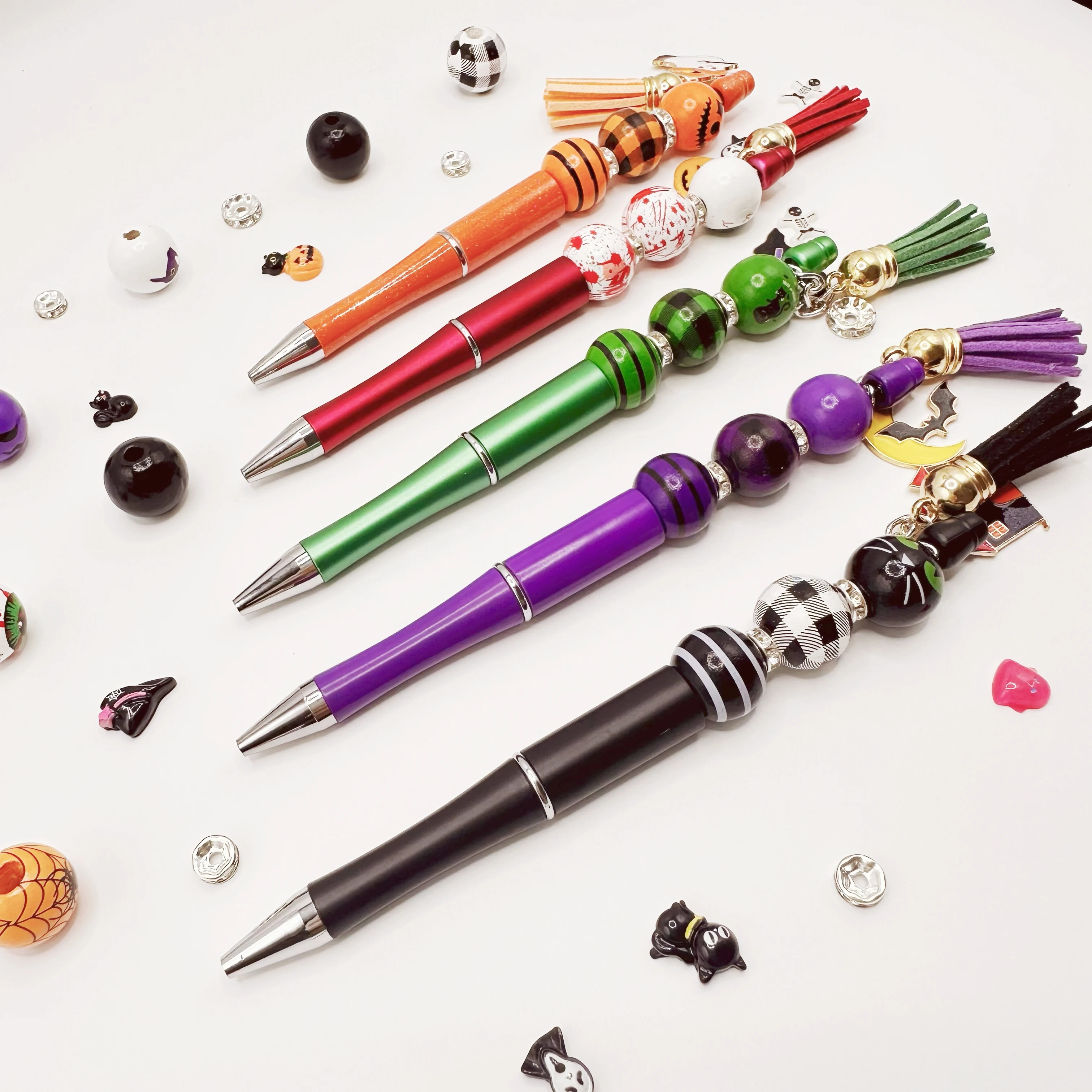 5 قطع من قلم حبر جاف مطرز يدويًا على شكل Ghostface للهالوين ومجموعة شرابات من الخرز الخشبي، مستلزمات المكتب والدراسة #5