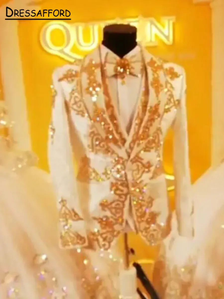 White Men's Suits Fashion 2 Pieces Sets Jacket Pants Gold Appliques Beading Groom Prom Blazers Decoration Tuxedos Men