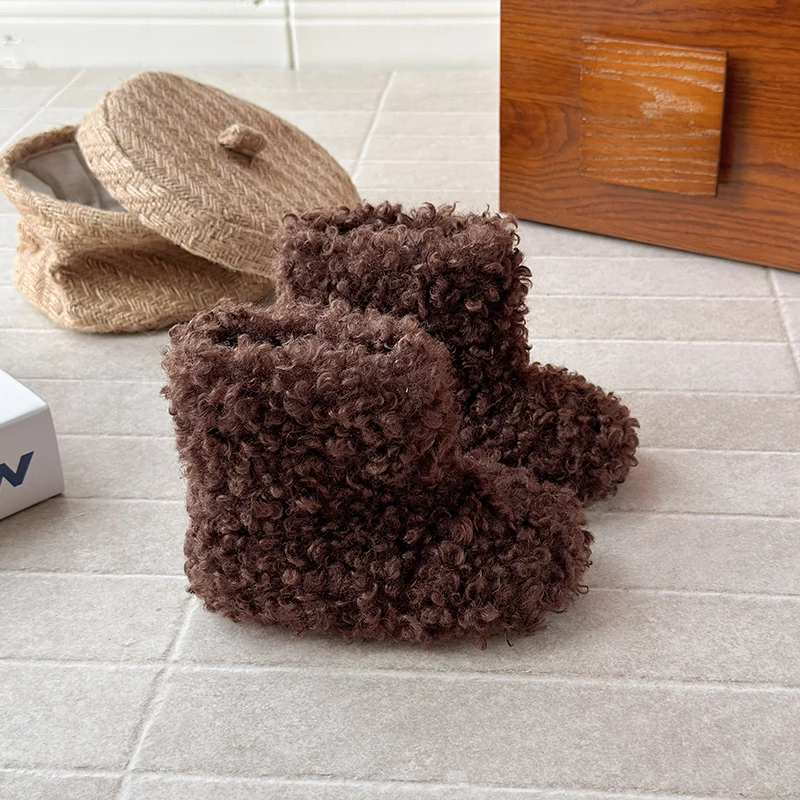 الفاخرة سميكة تيدي الفراء الأحذية طفلة رقيق الدافئة أفخم الجوارب الشتاء العلامة التجارية حذاء طفل صغير مصمم جولة تو الأحذية القطنية