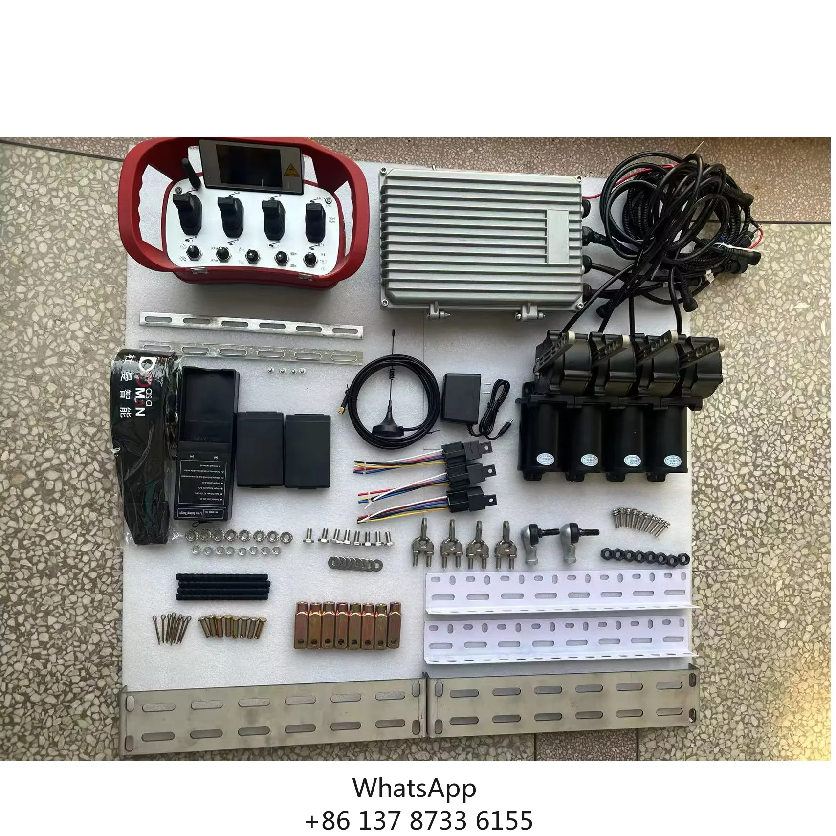 Durable Fall-Resistant Remote Control For Aerial Work Vehicle Enhanced Safety With Parameter Monitoring Display