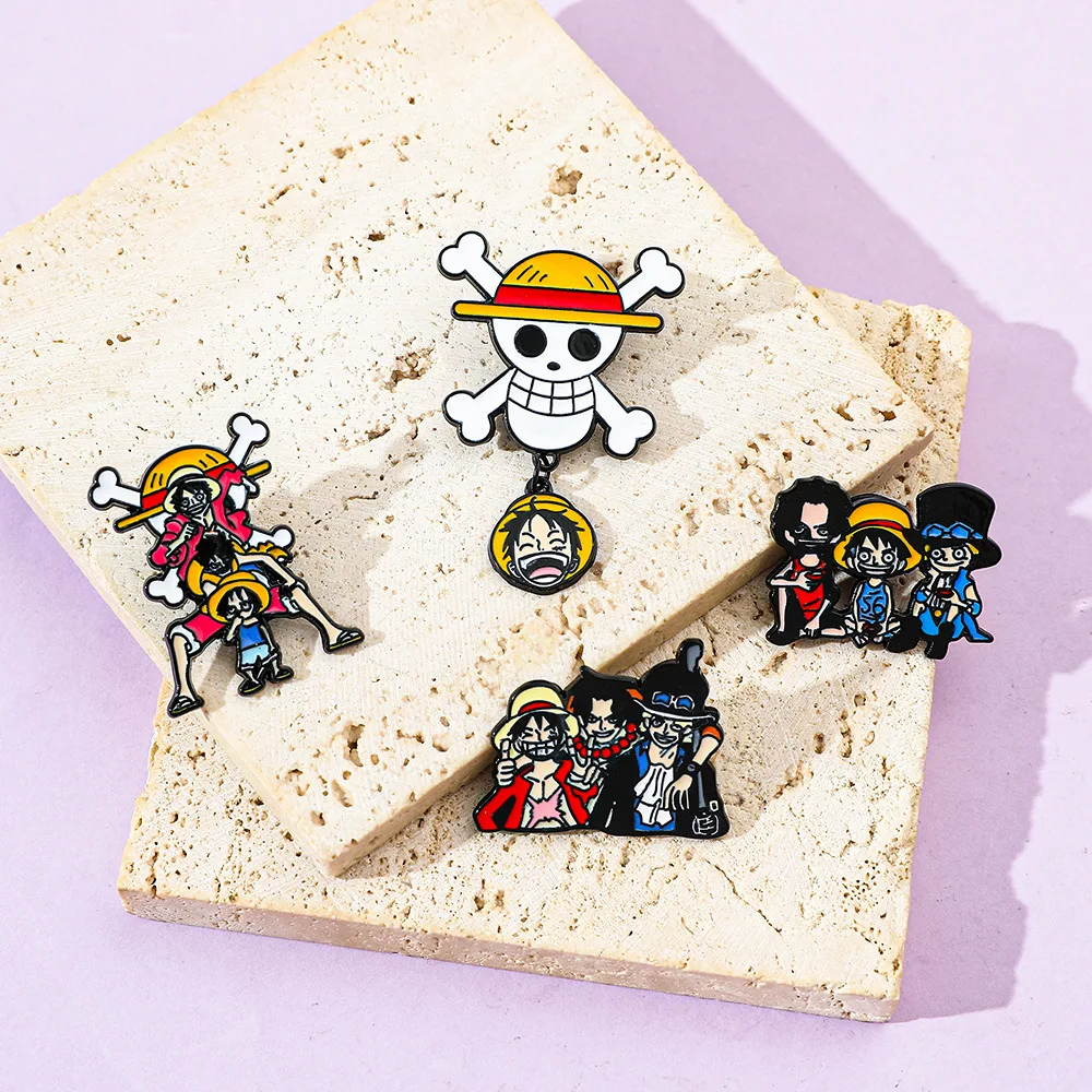 One Piece Enamel Pin Cute Boy Cartoon Anime Brooch For Coat Mans Brooches Fashion Lapel Badges Jewelry Gift for Fans Friends