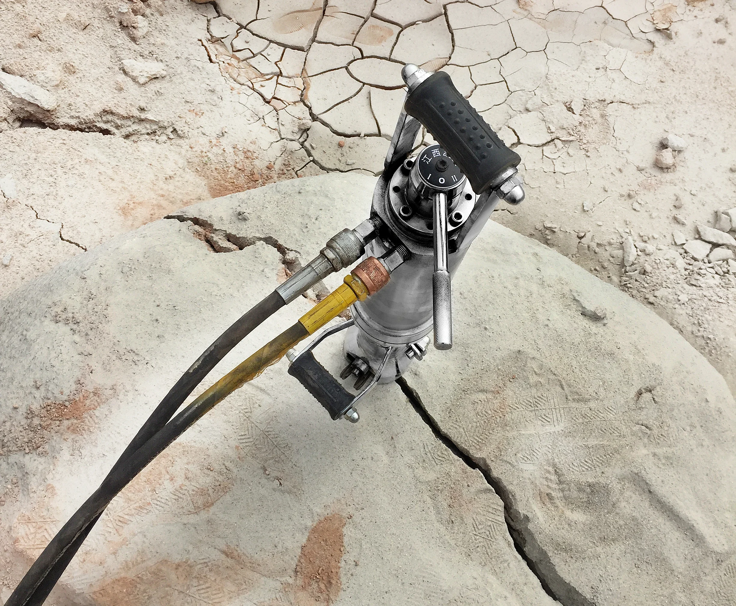 YG Customized Static Blasting Rock Splitting Rod Rock Mining And Splitting Machine Hydraulic Stone Splitting Machine For Stone Q