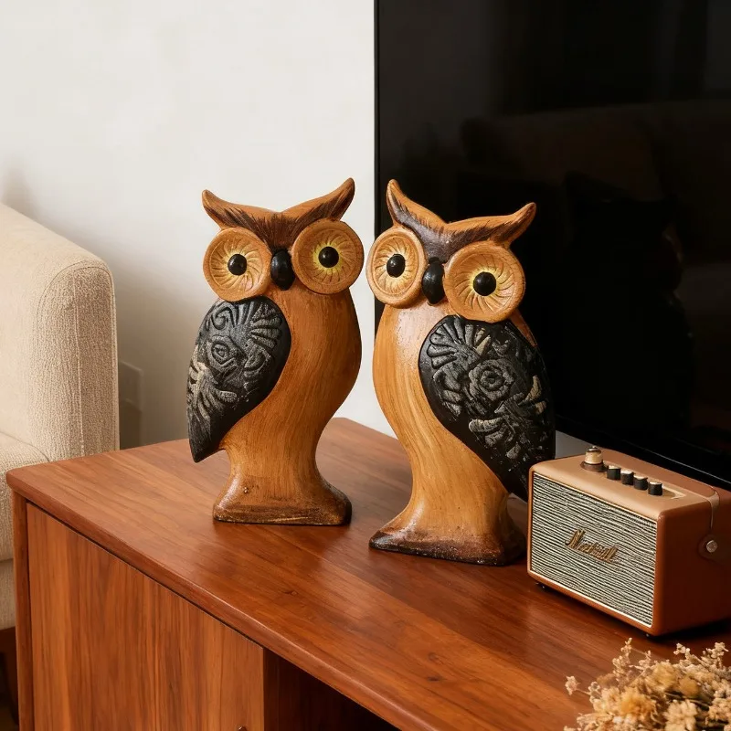 2 PCS Set Hand-Painted Modern Minimalist Wooden Owl Figurines Creative Animal Home Decor Living Room Artisanal Craft Ornaments