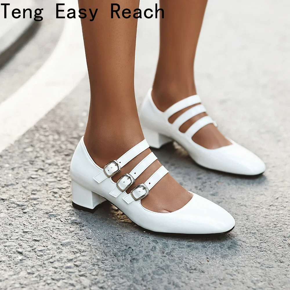 

Bridal Medium Heels Pumps Women Patent Leather Three Buckle Mary Janes Dress ShoesFemale Wedding Shoes Plus Size Footwear