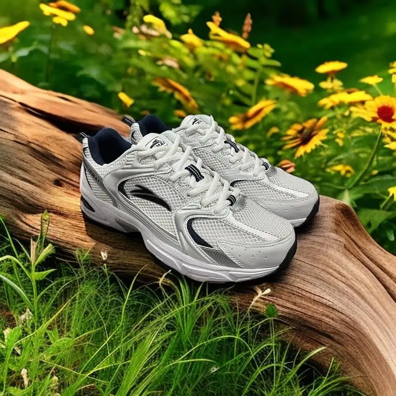 

Four season versatile sports shoes for women, 2024 new summer men's shoes, popular men's shoes, versatile mesh white