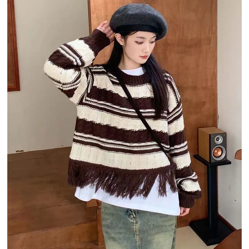 

Fashion O-Neck Spliced Loose Knitted Tassel Sweaters Female Clothing 2023 Autumn Winter Oversized Korean Pullovers Casual Tops