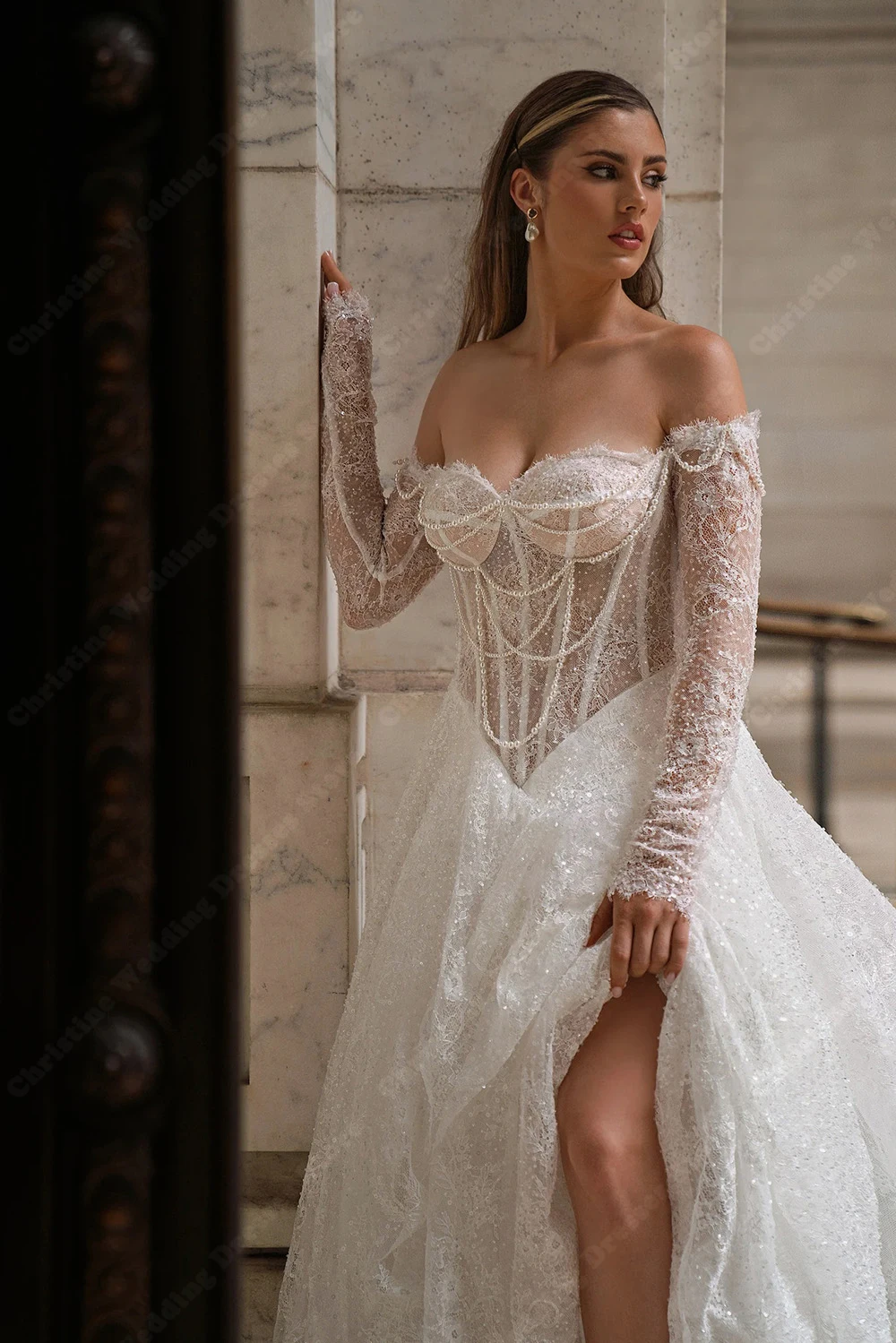 Sexy renda sem mangas vestidos de casamento feminino elegante sem costas a linha tule vestido de noiva princesa banquete novia personalizado