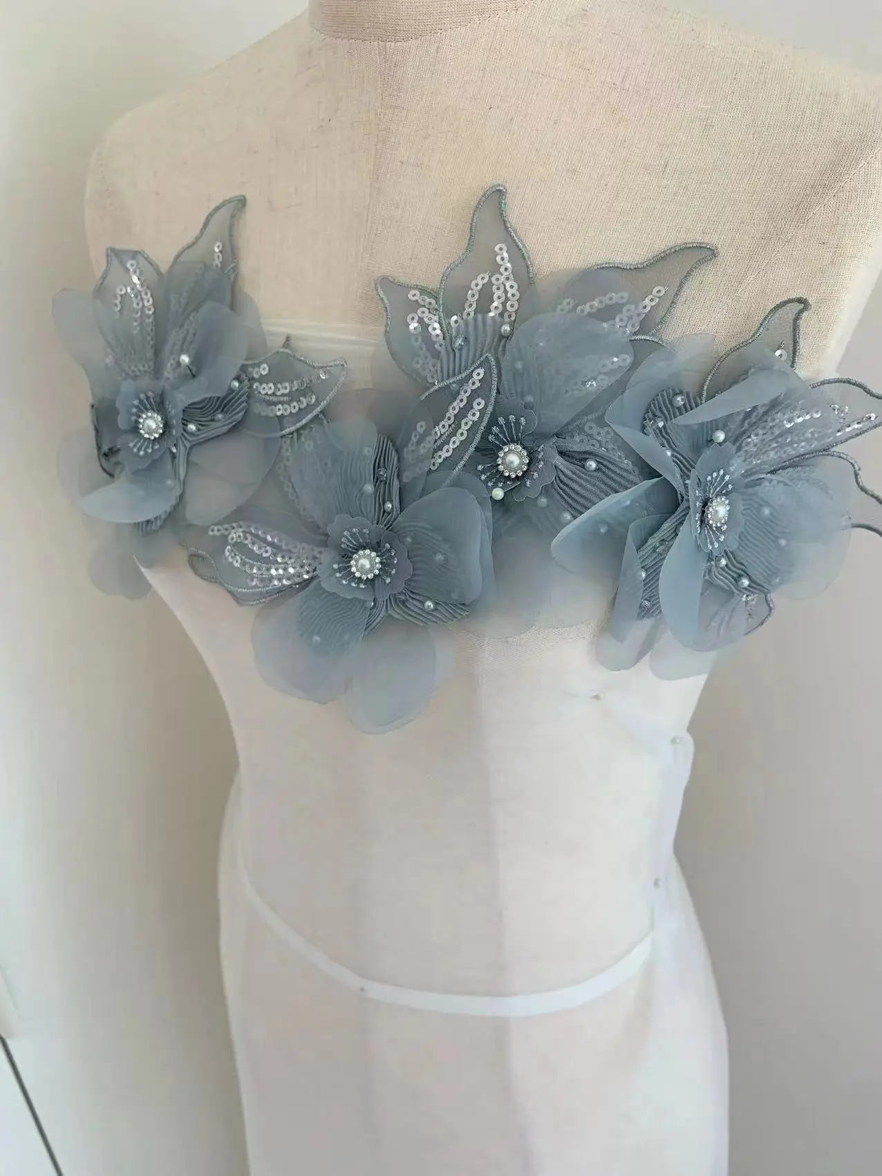 Grey 3D Organza Floral Patch Beaded Applique for Wedding Dress,Couture Headpiece Accessories,Colorful Dance Costume