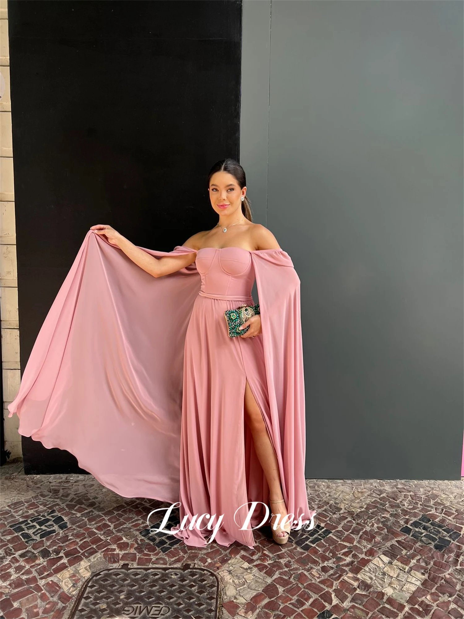 

Lucy Shawl Dark Pink Eid Al Fitr Dress Bridesmaid Dresses Party A-line Evening Gown Robe De Soiree Femmes Ball Gowns Formal