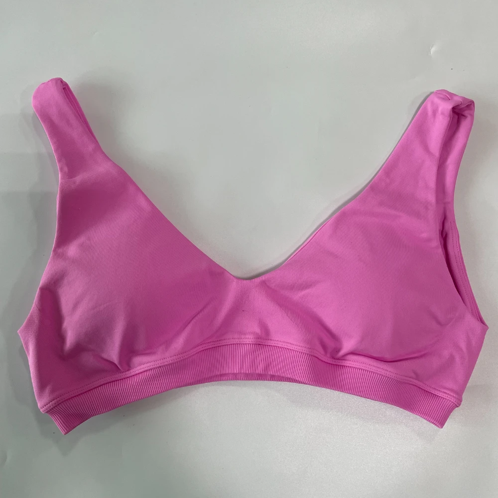 Damen Sport-BH mit rückenfreiem V-Ausschnitt, nahtloses Gym-Top, Workout-Yoga-Crop-Tanktop mit herausnehmbaren Polstern, hochelastischer Push-Up-BH – Detail 9