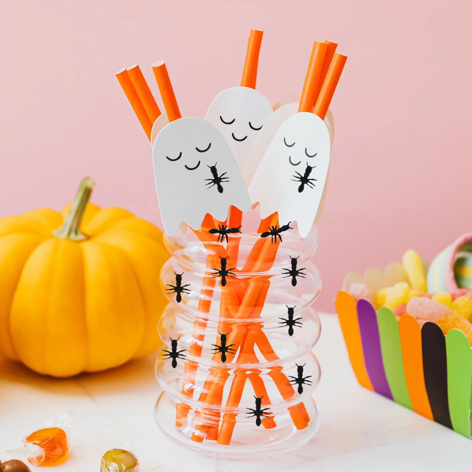 

50Pcs Lifelike Ant Insects Plastic Halloween Decorations Sturdy Scary Props for Porch Office Party Haunted House Setup