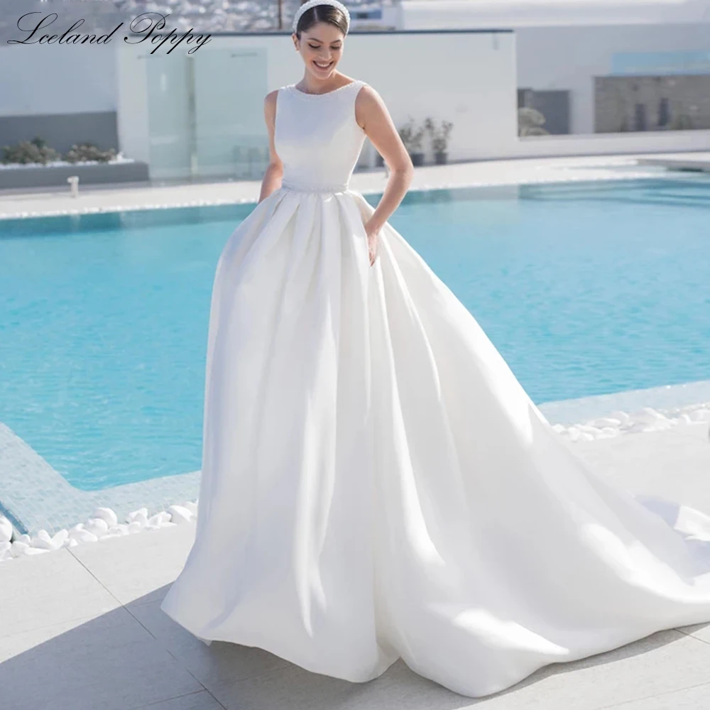 Lceland Poppy Customized A Line Scoop Neck Satin Wedding Dresses Floor Length Sleeveless Backless Bridal Gowns with Court Train