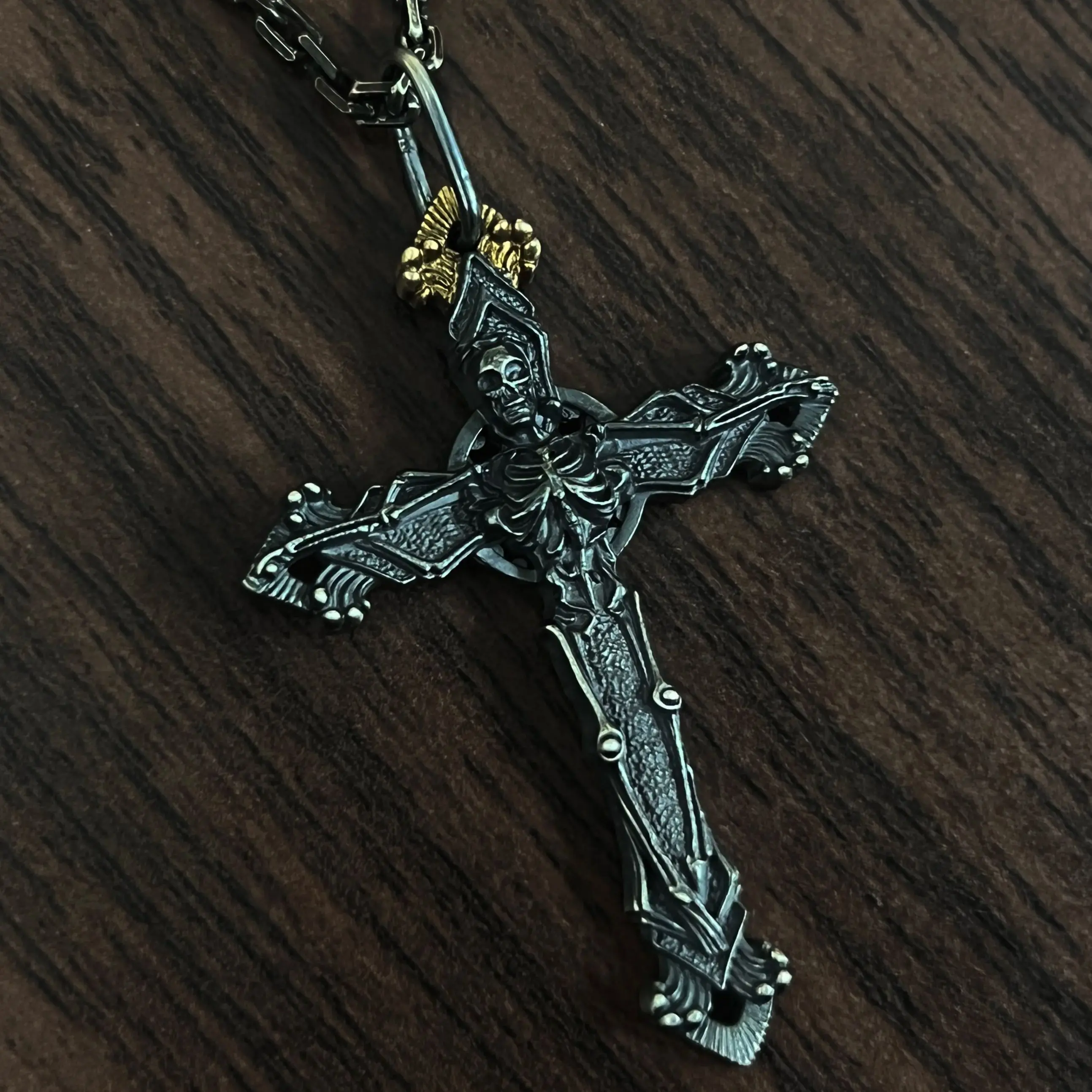 

Soul Rebirth Collection: Skeleton Sacred Relics 925 Silver Original Pendant – Trendy, Retro, Niche, Unique