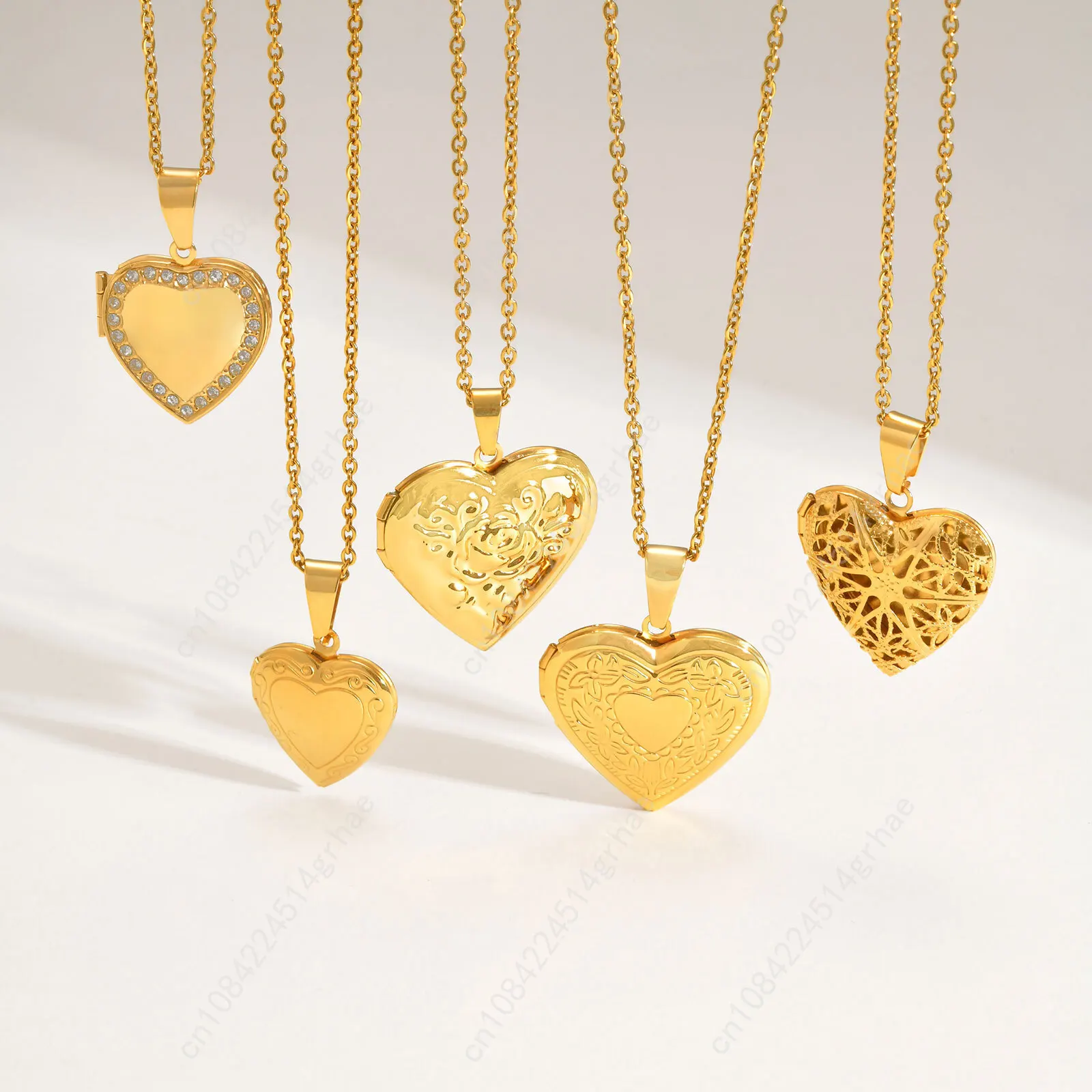 قلادة على شكل قلب من الفولاذ المقاوم للصدأ من Vnox مع إطار للصور، تصميم أنيق مطلي بالذهب هدية نسائية #2