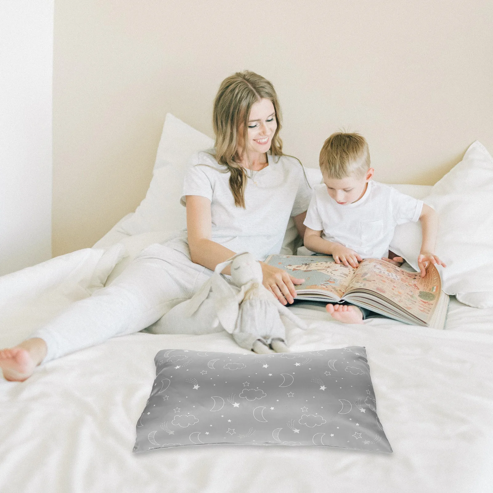 Toddler Pillowcase Breathable Soft Washable Travel Pillow Case for Kids Envelope Closure Smooth Texture Travel Pillow Case