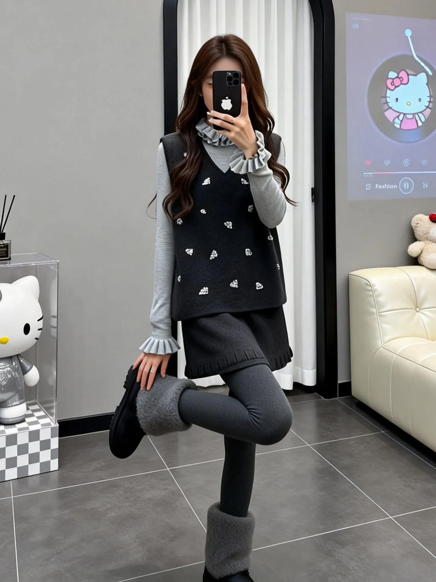 

Fashionable Knitted Base Layer Shirt V-Neck Sleeveless Half-Skirt Three-Piece Set with Ruffle Design Casual Style Thickened W...