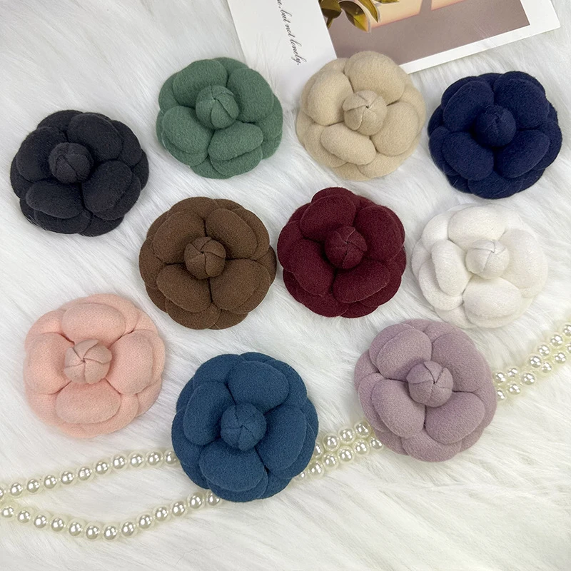 5Pcs 6.5Cm Retro Woolen Fabric Camellia Temperament Flower Women's Fashion Brooch Corsage Suit Collar Pin Buckle Accessories