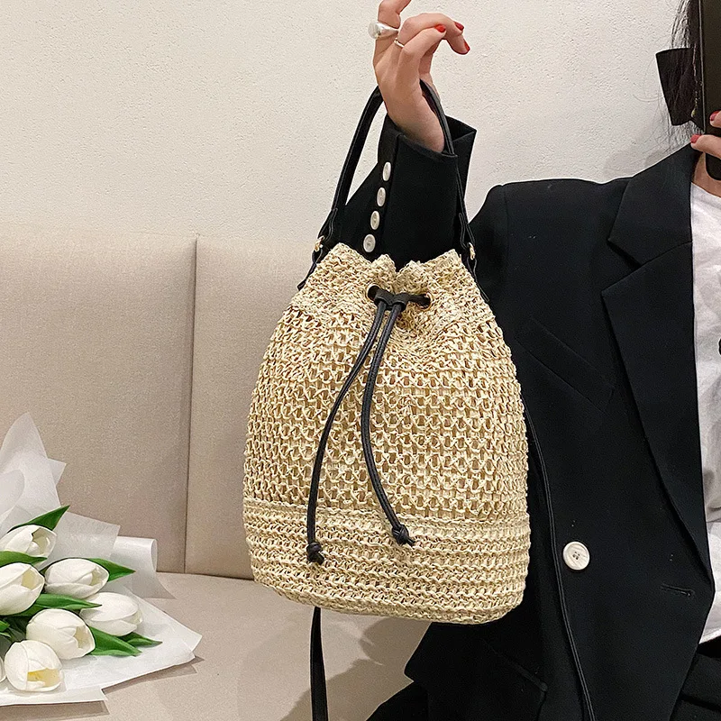 New Summer Straw Shoulder Bags Drawstring Women's Straw Bucket Bag Purse Raffia Woven Straw Handbags Casual Ladies Crossbody Bag