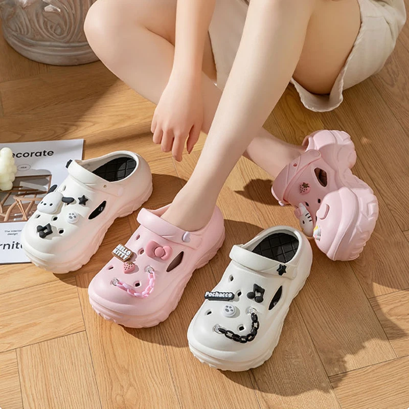 Sanrio Fashion Sandals Cinnamoroll Kuromi Pachacco Hello Kitty Summer Outdoor Sandals Women Girl Non-slip Slippers Beach Shoes