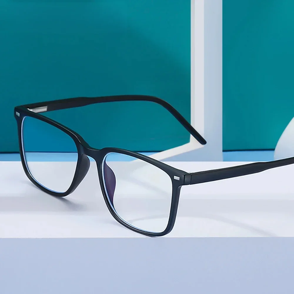 

2025 Trending Blue Light Blocking Men's Glasses Gaming TR90 Matte Black Anti Ray Eyeglasses Computer Transparent Fashion Eyewear