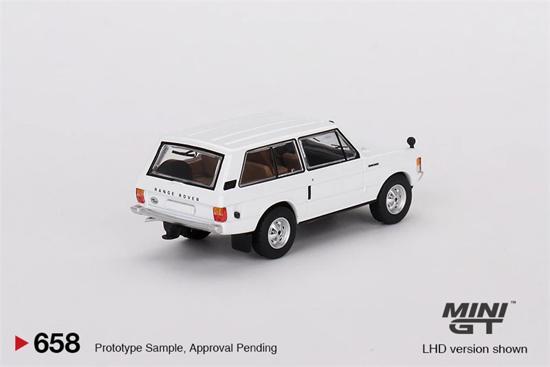 MINI GT 1:64 Range Rover Davos White Diecast Model Car