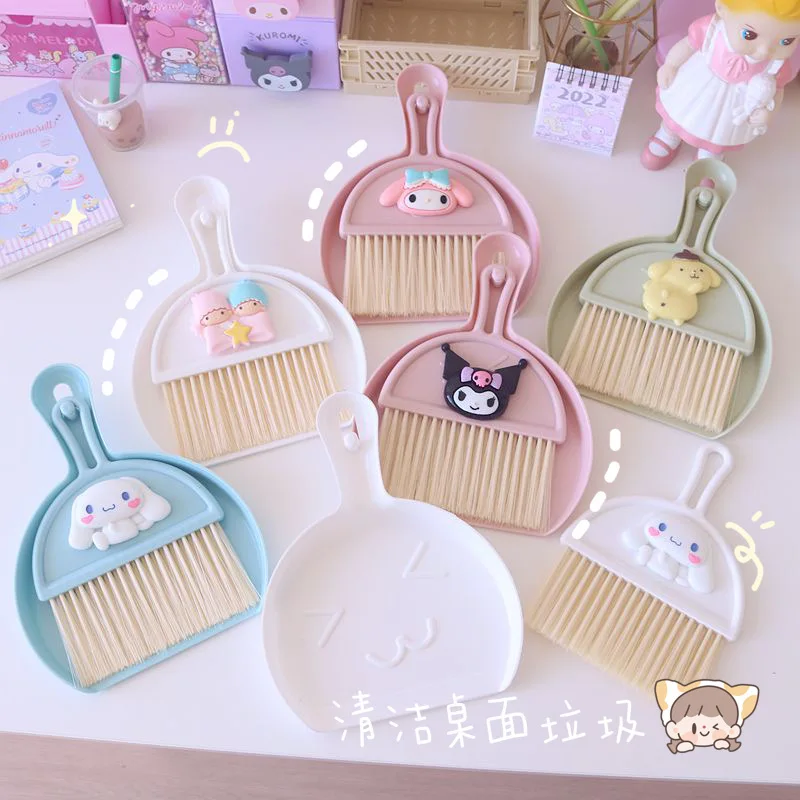 

Лидер продаж Sanrio Hello Kitty Mymelody, настольная метла, набор совок, мультяшная кавайная щетка для чистки компьютерной клавиатуры, мини-товарка