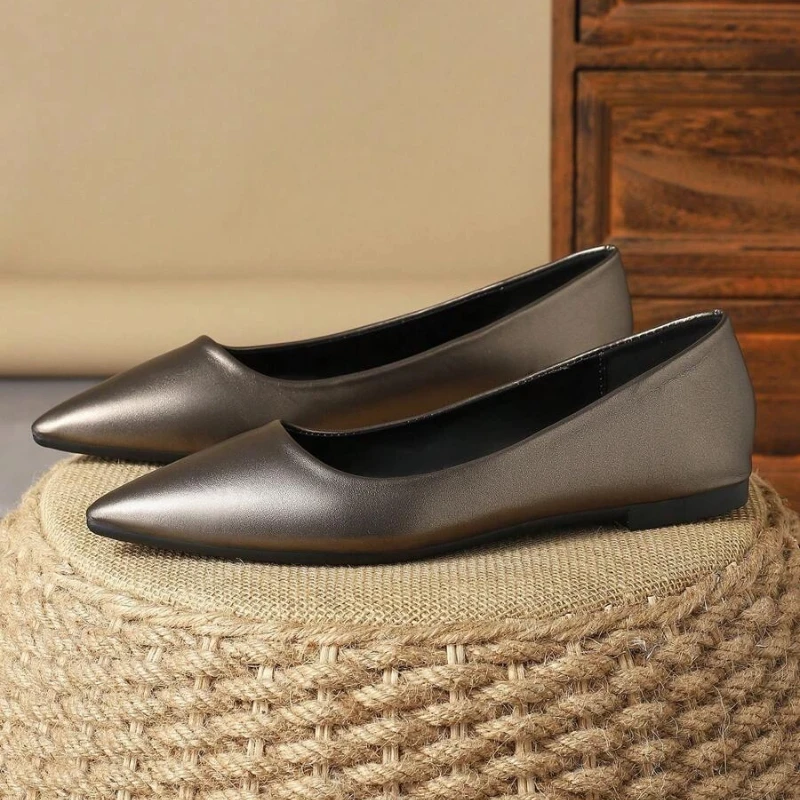 

Женские туфли на плоской подошве с острым носком, однотонные слипоны цвета шампанского, летняя весенняя повседневная обувь, базовый стиль, универсальные размеры, большие размеры 46 47 48