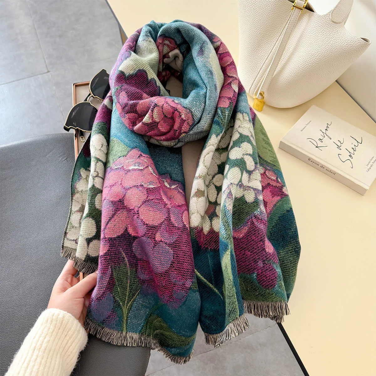 2024 New Vintage Thick Scarf Women Imitation Cashmere Double-sided Shawl Lady Oil Painting Cape Foulard Printing Elegance Wrap