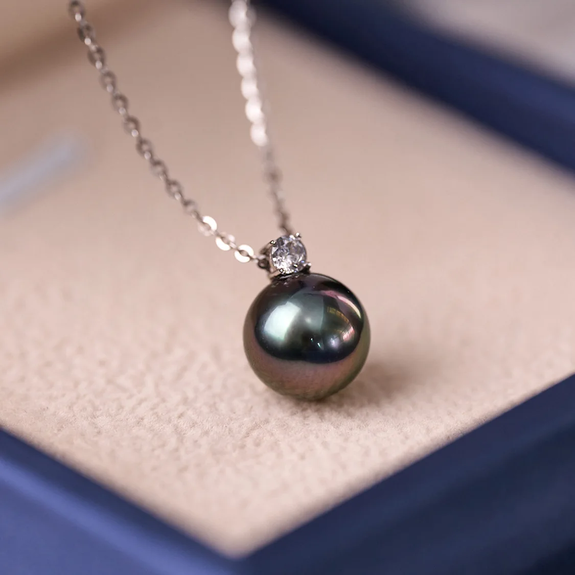 

AAAA Luster 10-11mm Authentic Natural Tahitian Peacock Black Pearl Pendant Necklace 40cm S925 Fine Jewelry Nice Look