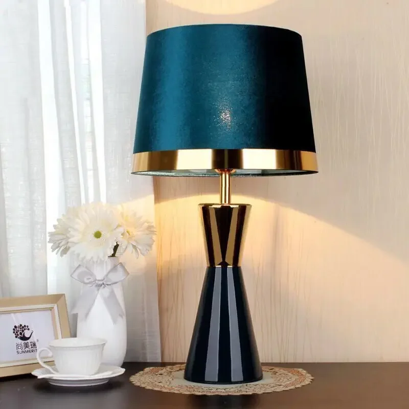 APRIL A  Crystal Table Lamps Desk Lights Luxury Modern Contemporary Fabric for Foyer Living Room Office Creative Bed Room Hotel