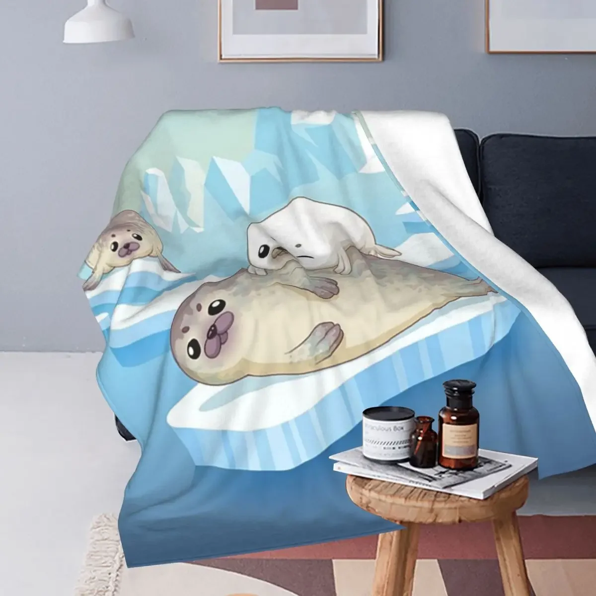 Cute Seals Family Cartoon Character Design Blanket Soft Warm Flannel Throw Blanket Cover for Bed Living room Travel Home Couch