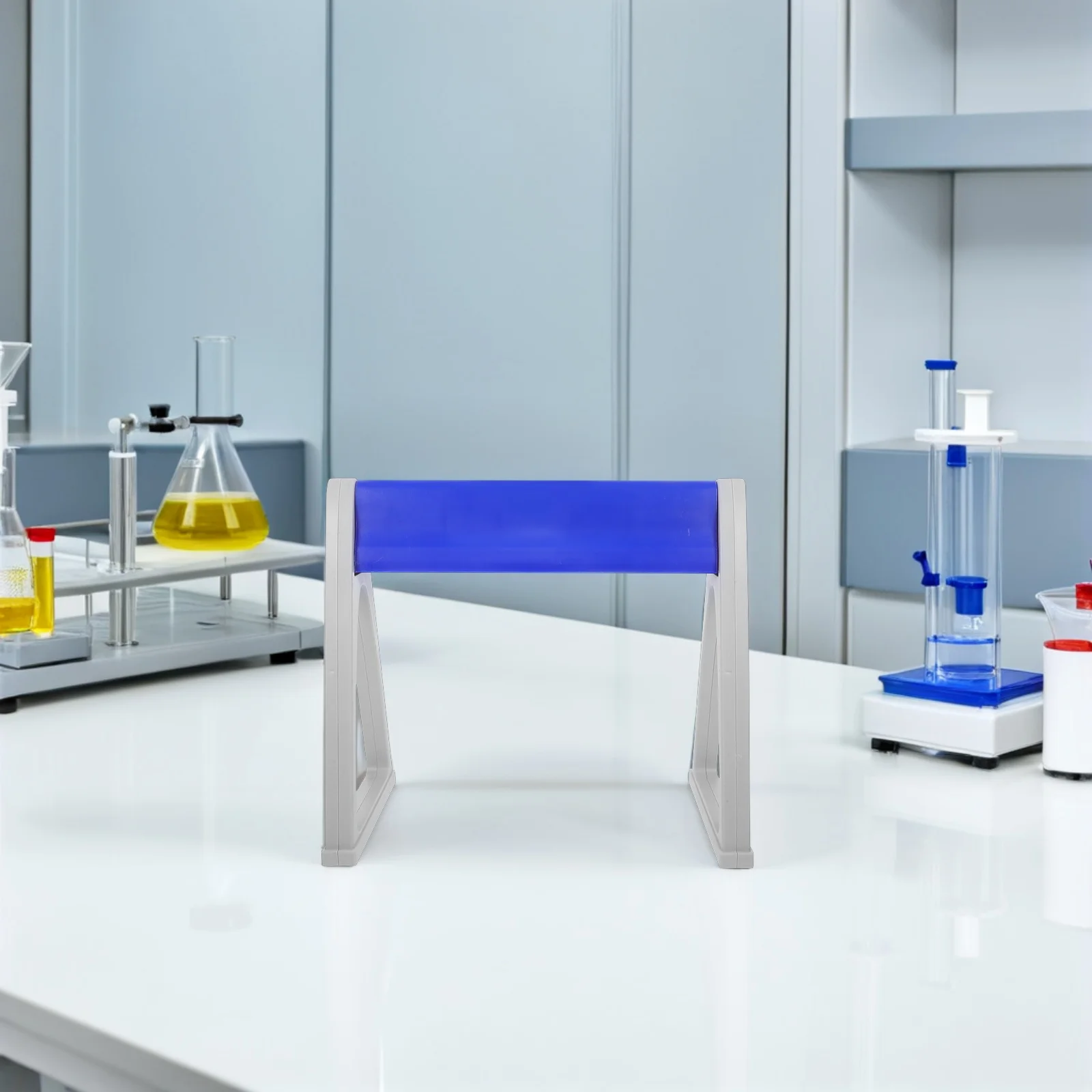 

Plastic Laboratory Pipette Stand Triangular Design Multiple Pipettes Storage Organizer Rack Experimental Pipette Storage Holder