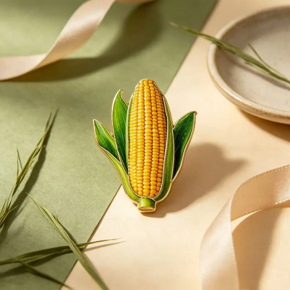 1pcs Cute Corn Enamel Brooch, Natural Plant Lapel Pin, Halloween Holiday Jewelry for Clothing Backpack Decor Gift