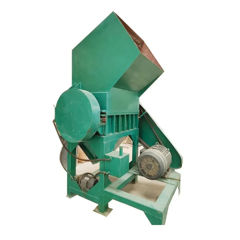 Second-Hand Small Plastic Recycling Crusher, Low Price Industrial Crushing Machine Hot Sale