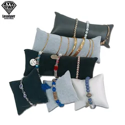 Wholesale High Quality Velvet Bracelet Watch Pillow Multicolor Velvet Pillow Jewelry Bracelet Cushion Holder Organizer Pillow