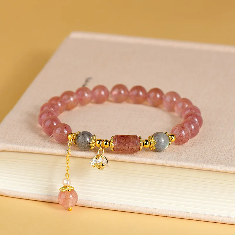 Natural Strawberry Crystal Bracelet Delicate Light Luxury Original Handmade Beaded Bracelet for Girls Gifts