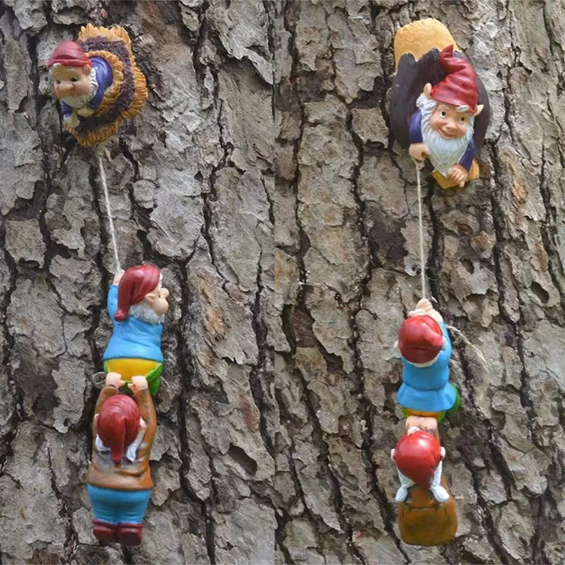 Resin Climbing Gnome Dwarfs Sculpture Gnome Art Figurines Courtyard Landscape Statue Garden Ornament